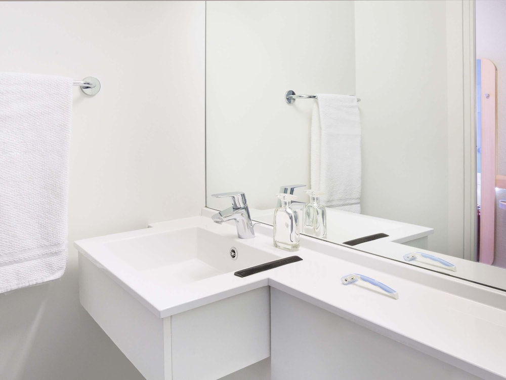 Ibis Budget Thonon Les Bains 50/52
