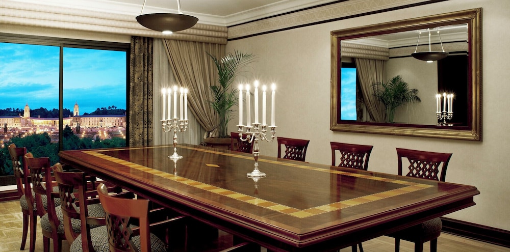 Sheraton Pretoria Hotel 44/58