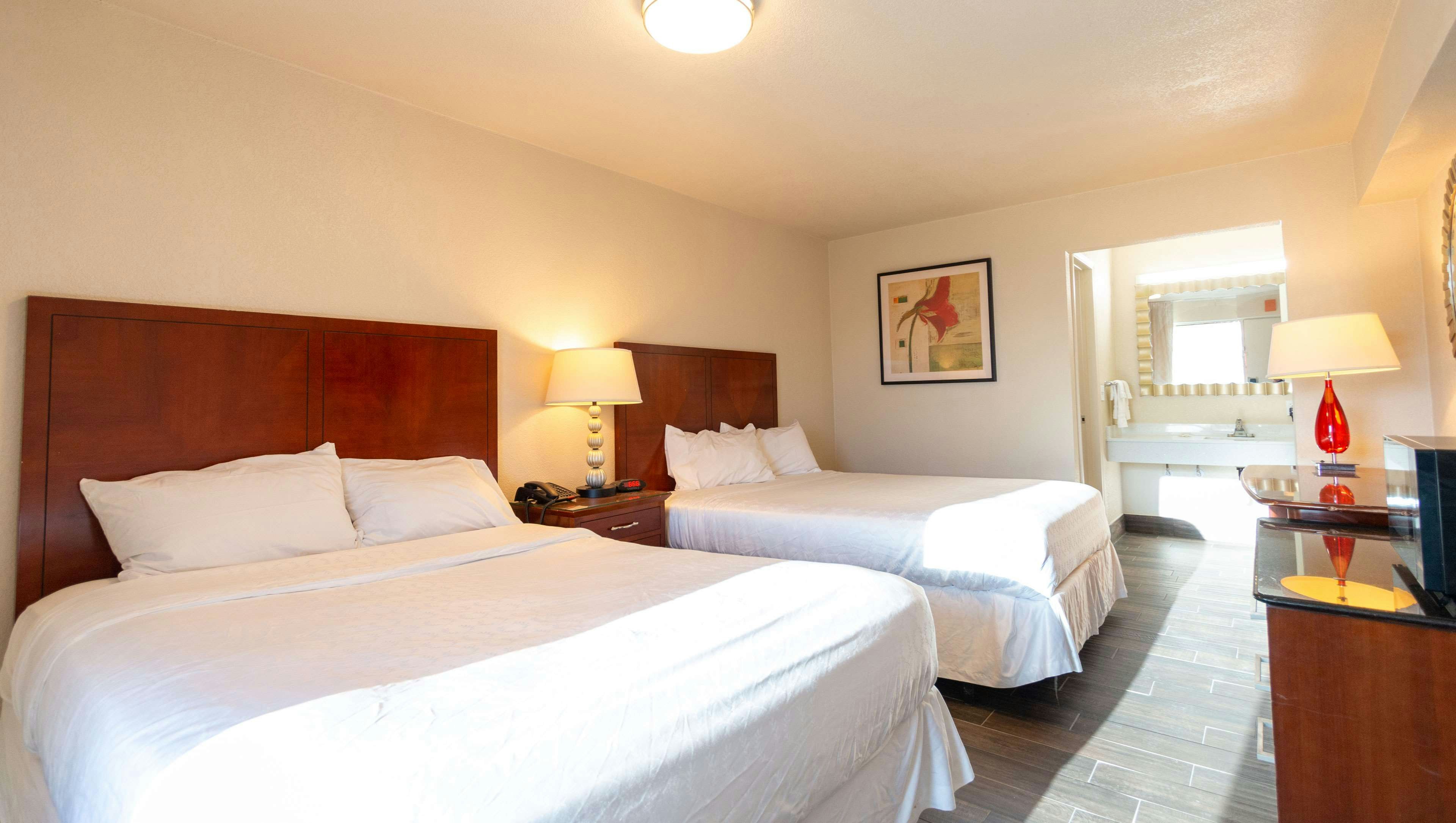 Suite, 2 Queen Beds