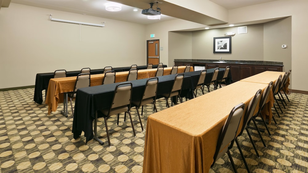 Best Western Plus Port Of Camas-Washougal Convention Center 36/41