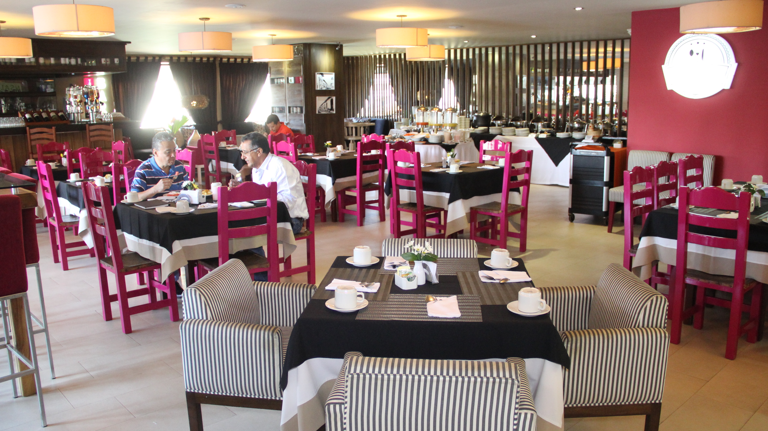 HOTEL CIUDAD BONITA 40/55
