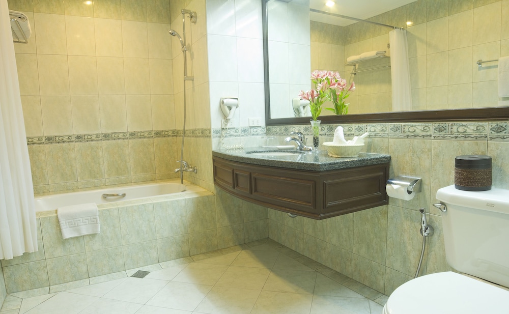 Herald Suites Solana 65/65