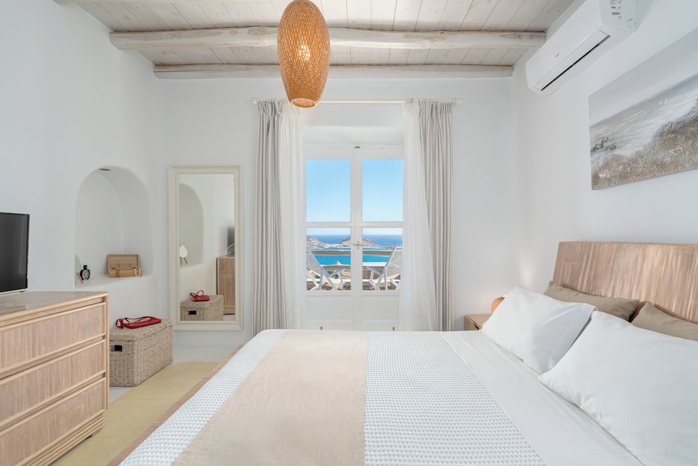 Thalasses Villas 8/50
