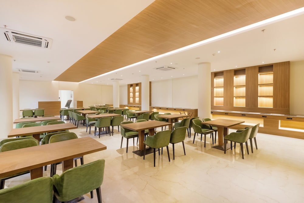 Club Mahindra Arookutty 36/47