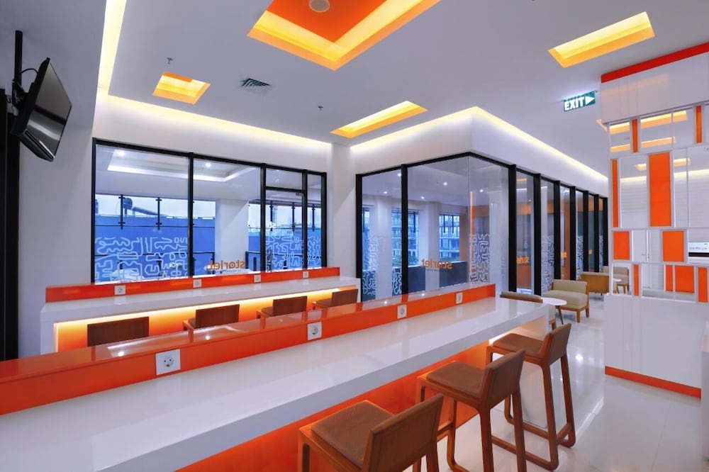 Lobby at Starlet Hotel BSD City, Pagedangan