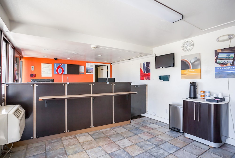 Americas Best Value Inn Bangor 7/43