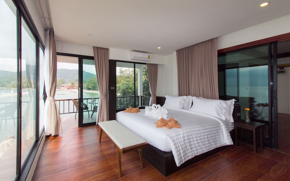 Simple Life Cliff View Resort 44/78