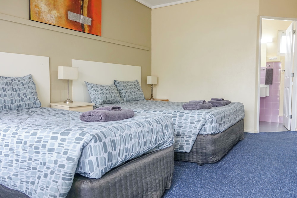 BAIRNSDALE MAIN MOTEL 7/27
