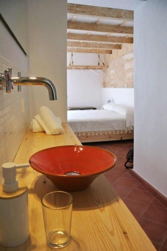Home Hotel Menorca 24/50