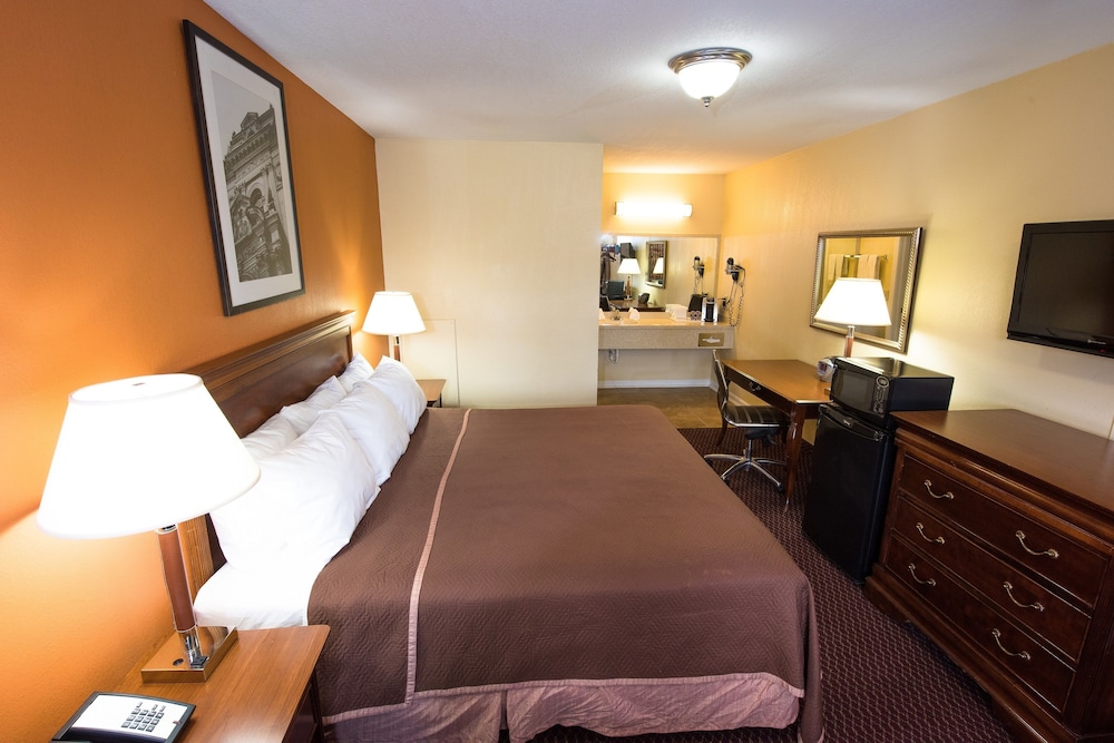 Grove City Travel Inn Columbus South 19/44