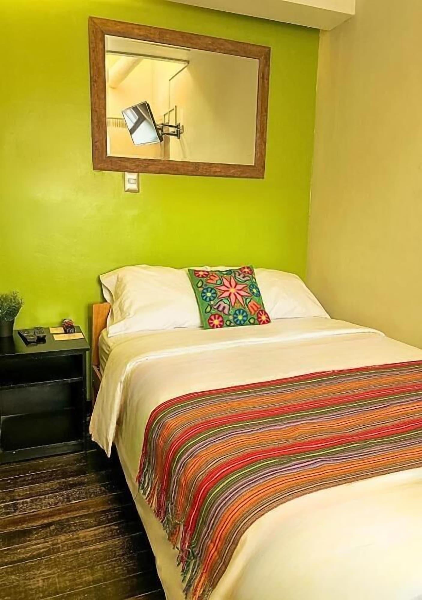Green, Comfort