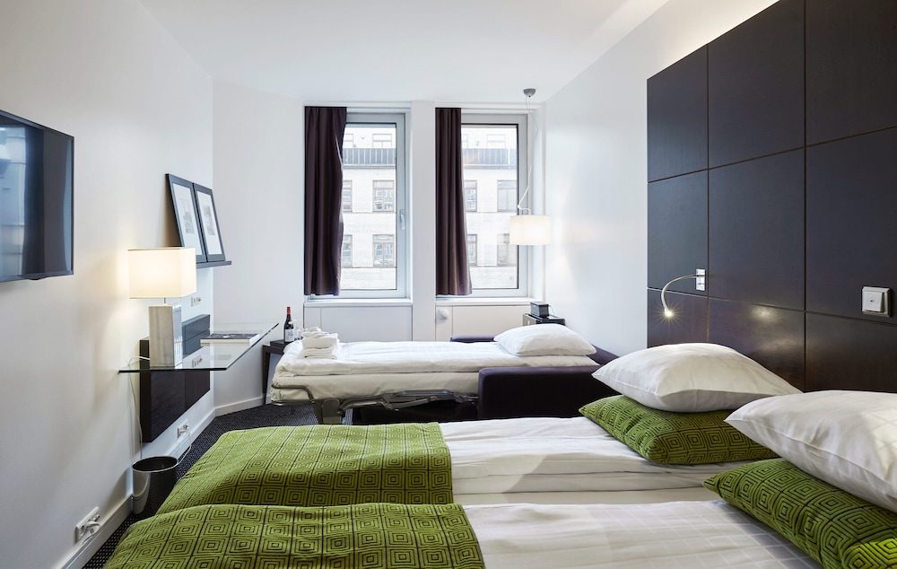 Square Hotel 19/43