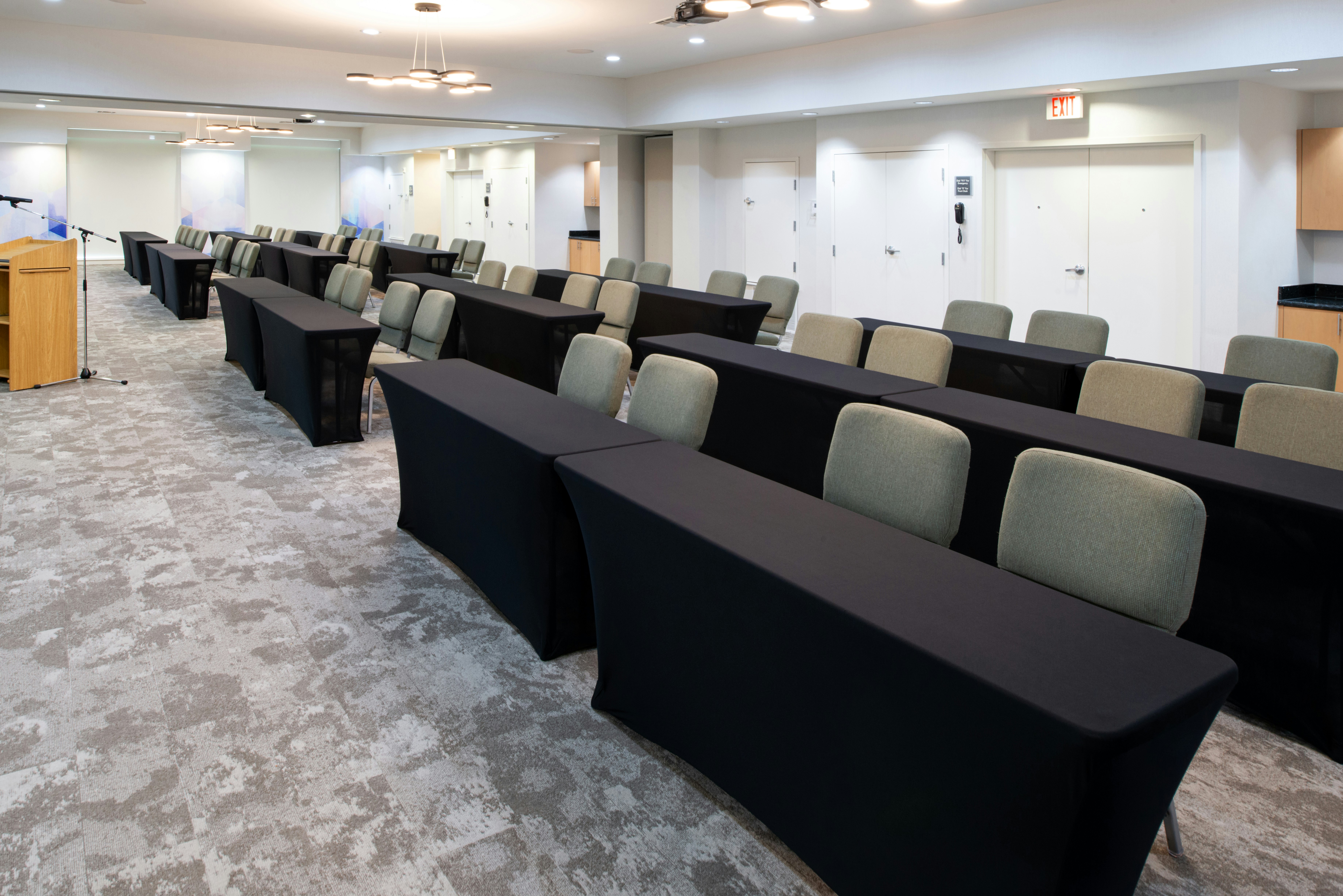 Hilton Garden Inn Denton 17/43