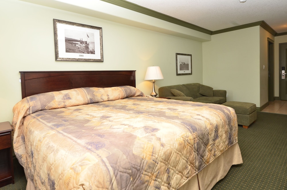 Big Lake Inn 15/51