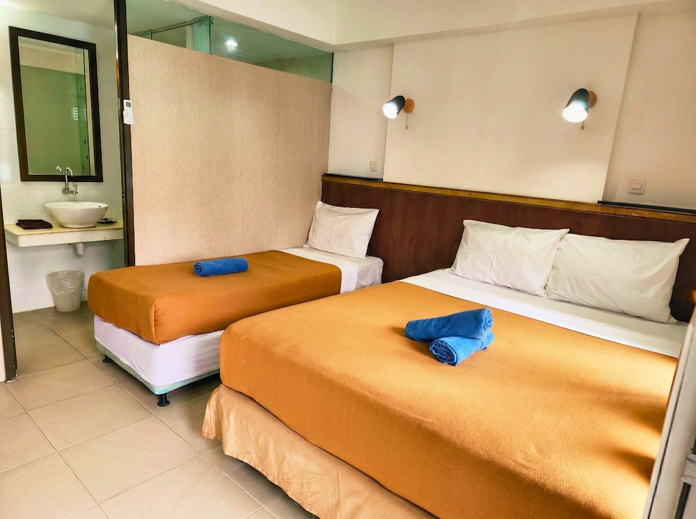 SANUR AGUNG HOTEL 38/77