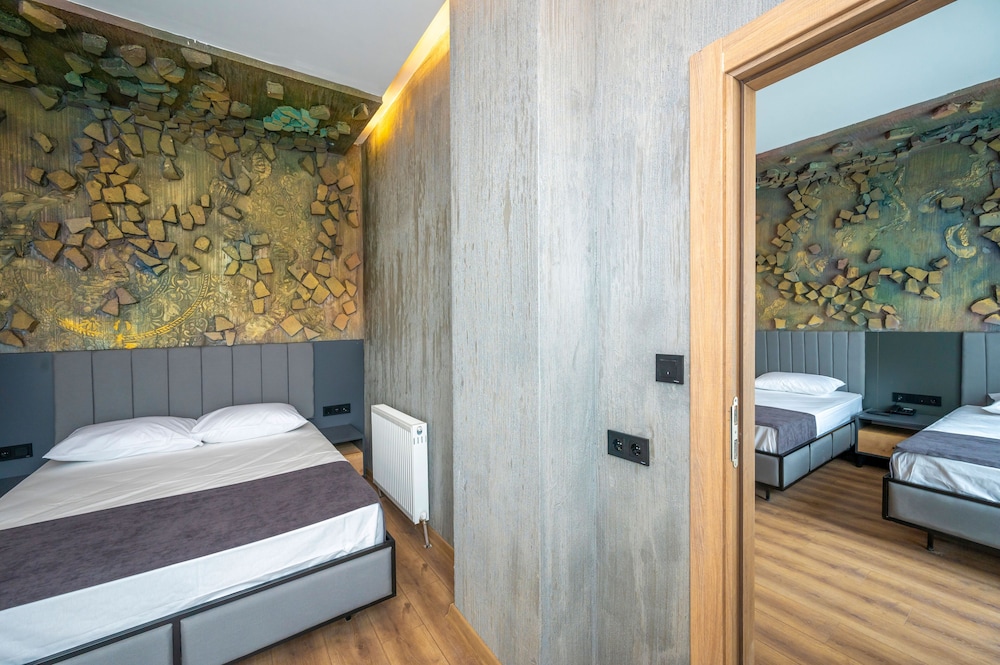 Continental Airport Hotel 27/49