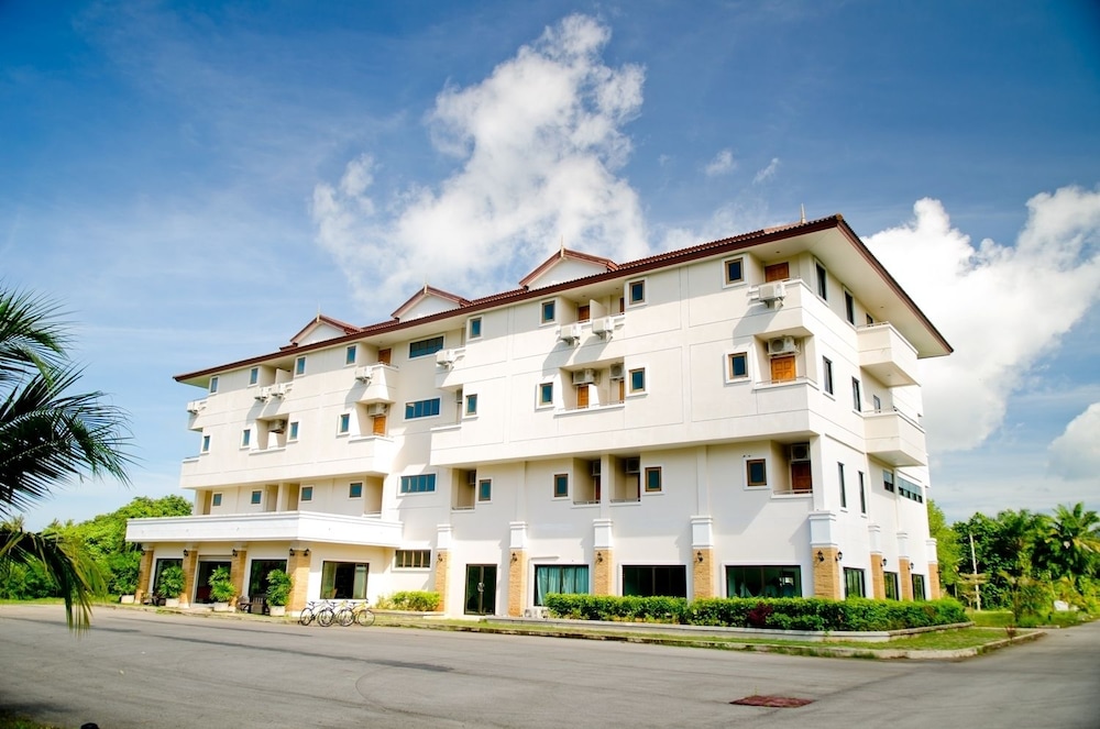 DIAMOND PLACE 2/50