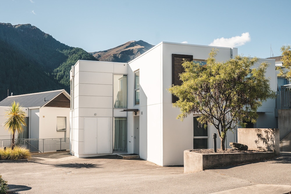 Blue Peaks Apartments 59/70