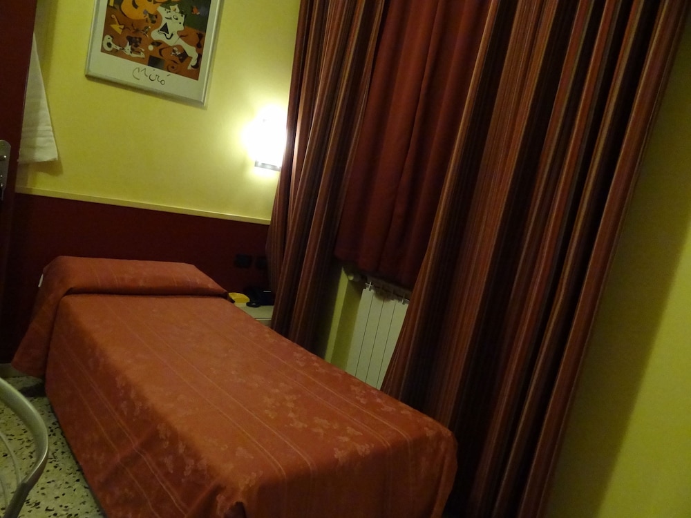 Hotel Parma 36/57