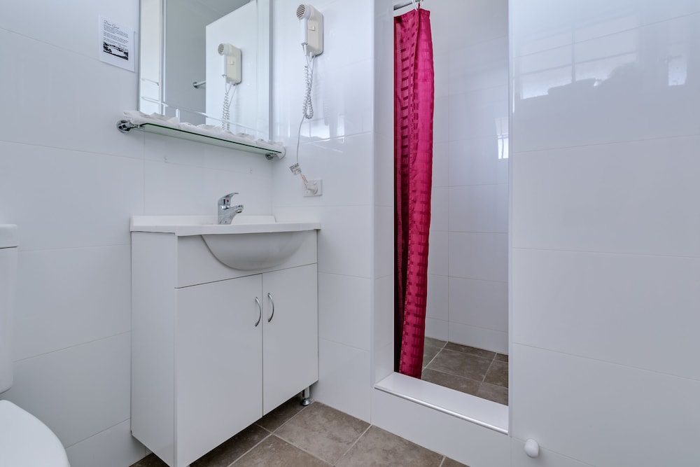 Ibis Styles Albany 21/59