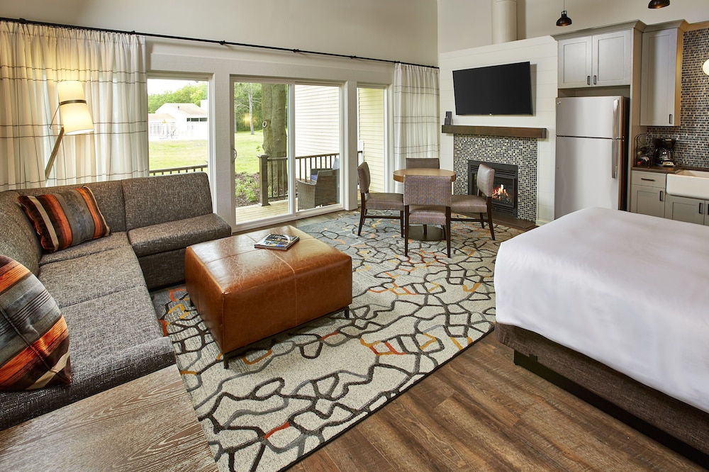 Grand Geneva Resort & Spa 39/42