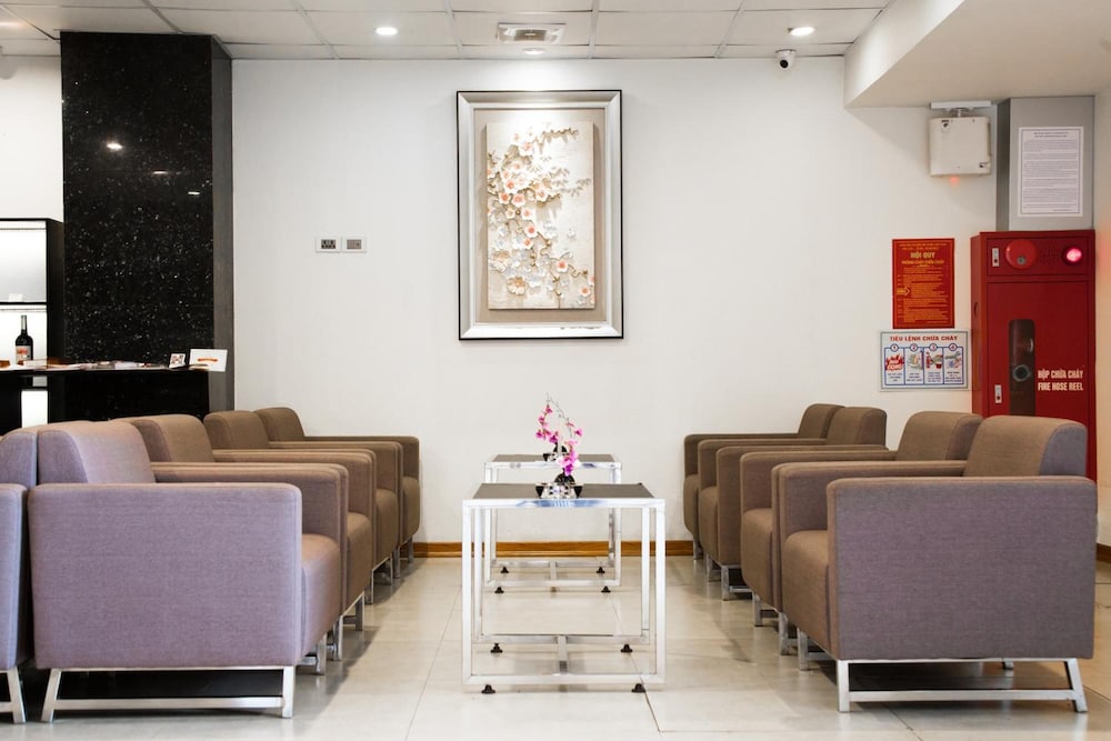 Sakura Hotel 3 45/56