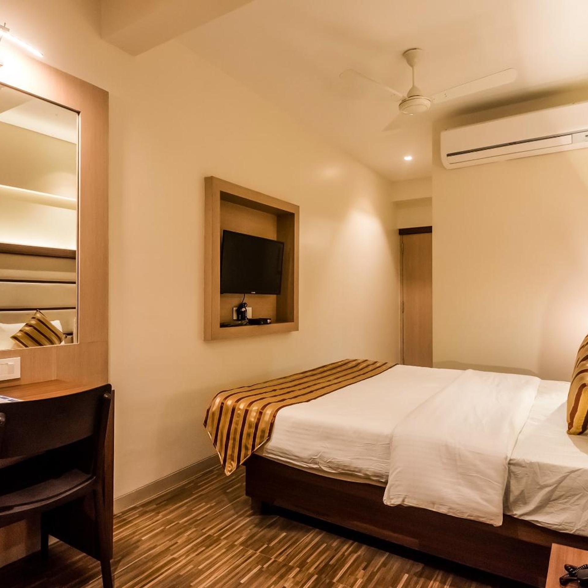 Oyo 8010 Hotel Konar Inn 5/15