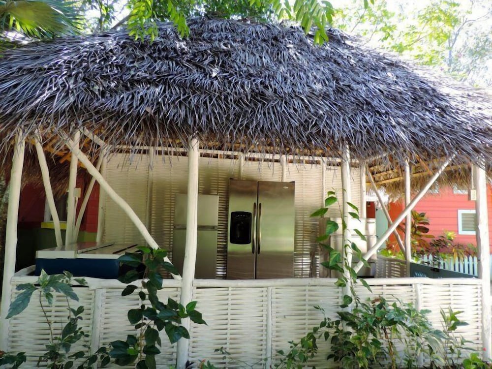 Tingalaya’s Retreat 6/45