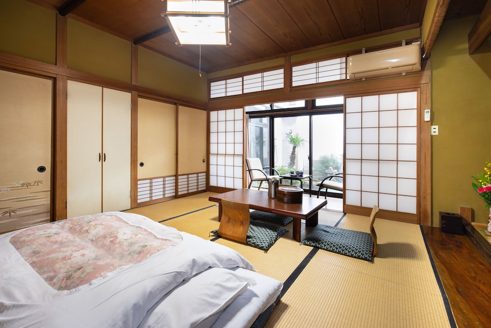 Daibutsu Ryokan 6/42