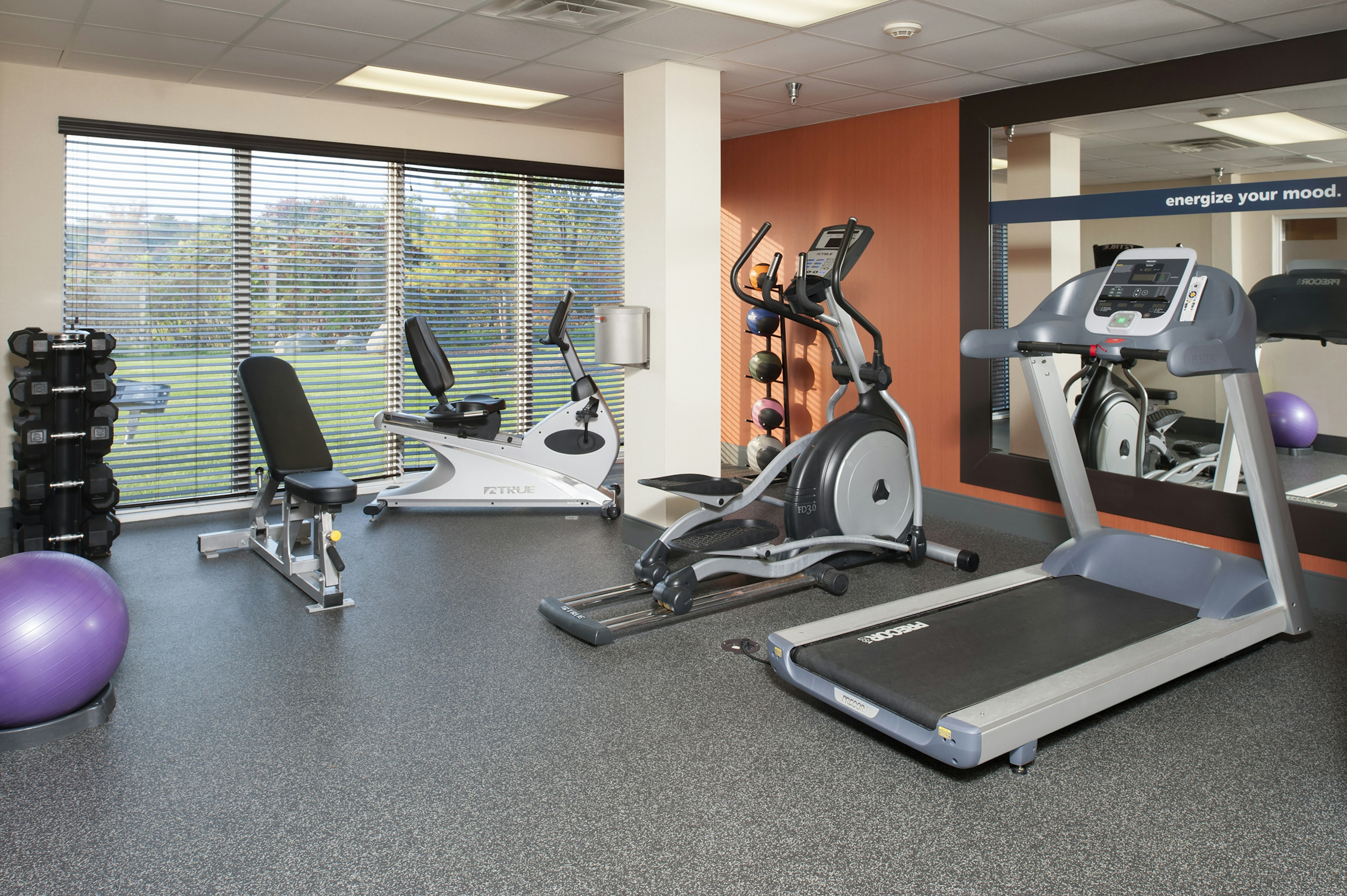 Hampton Inn Suites Cleveland Southeast/Streetsboro 28/63