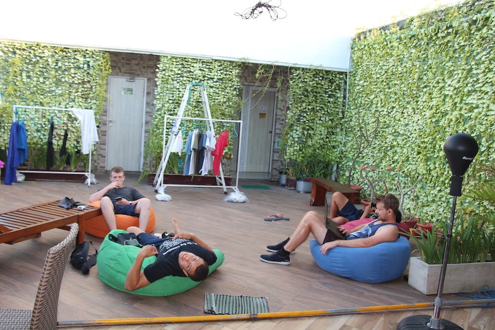 Bali Caps Hostel 24/26