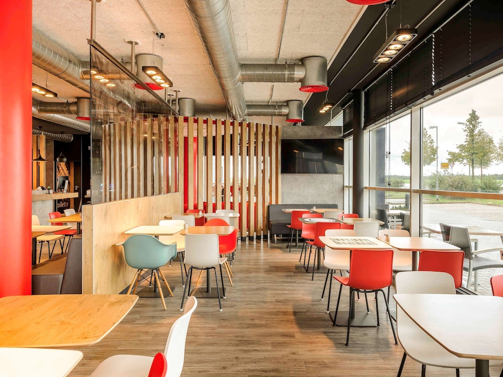 Ibis Hotel Munchen Messe 34/45