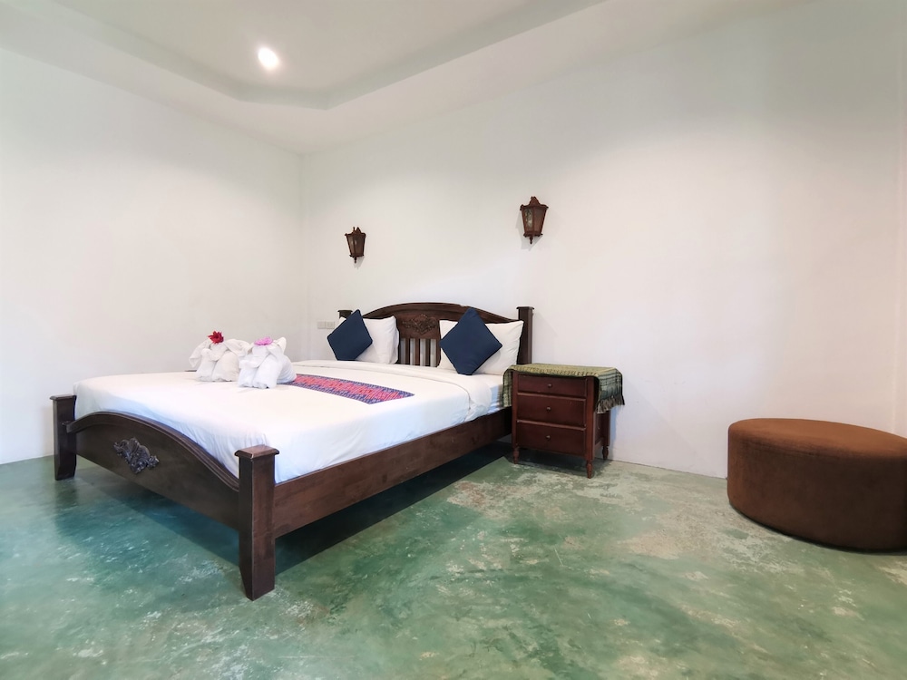 Lanta White Rock Resort Koh 22/69