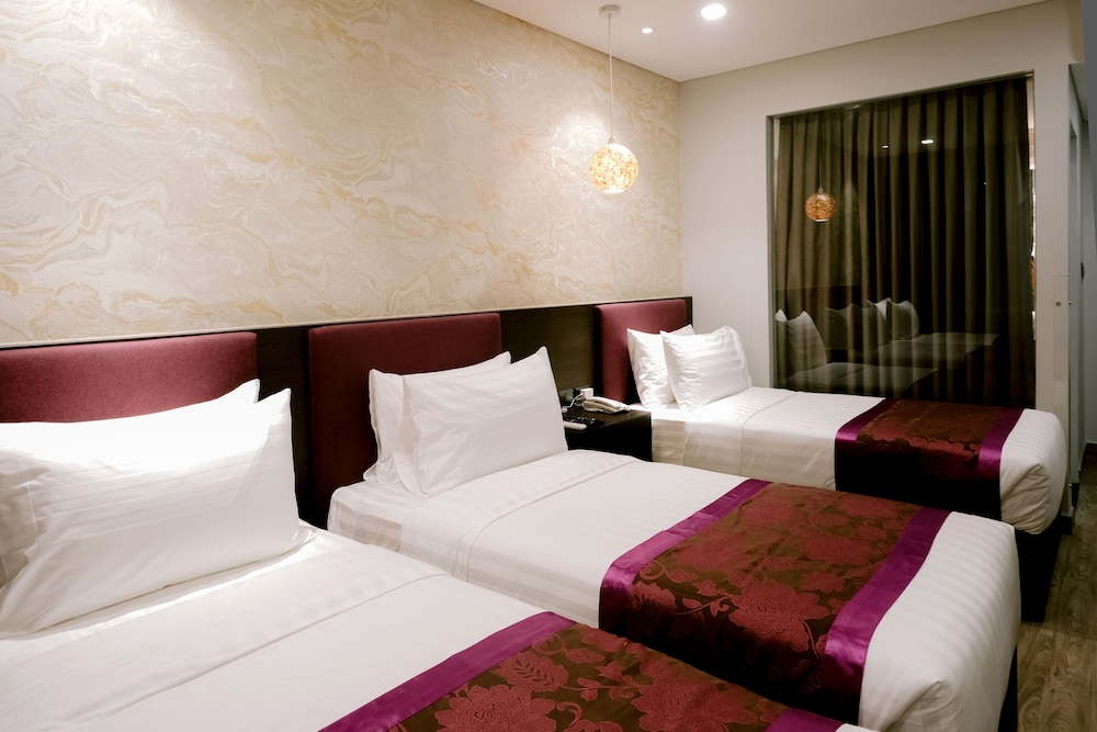 Goldberry Suites & Hotel Cebu 22/50