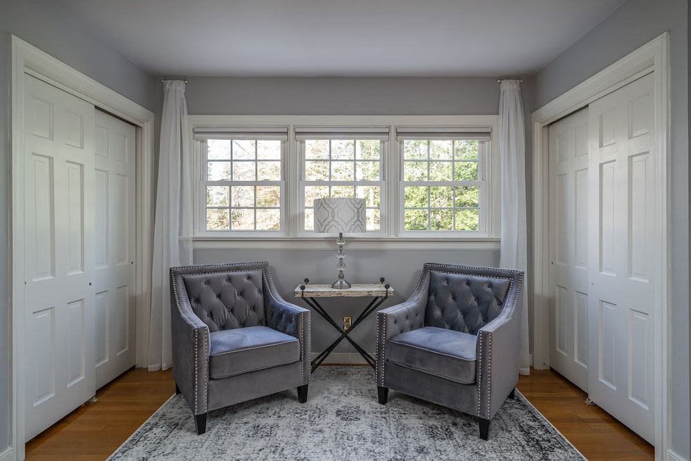 Colonial Gardens Bed & Breakfast 29/43