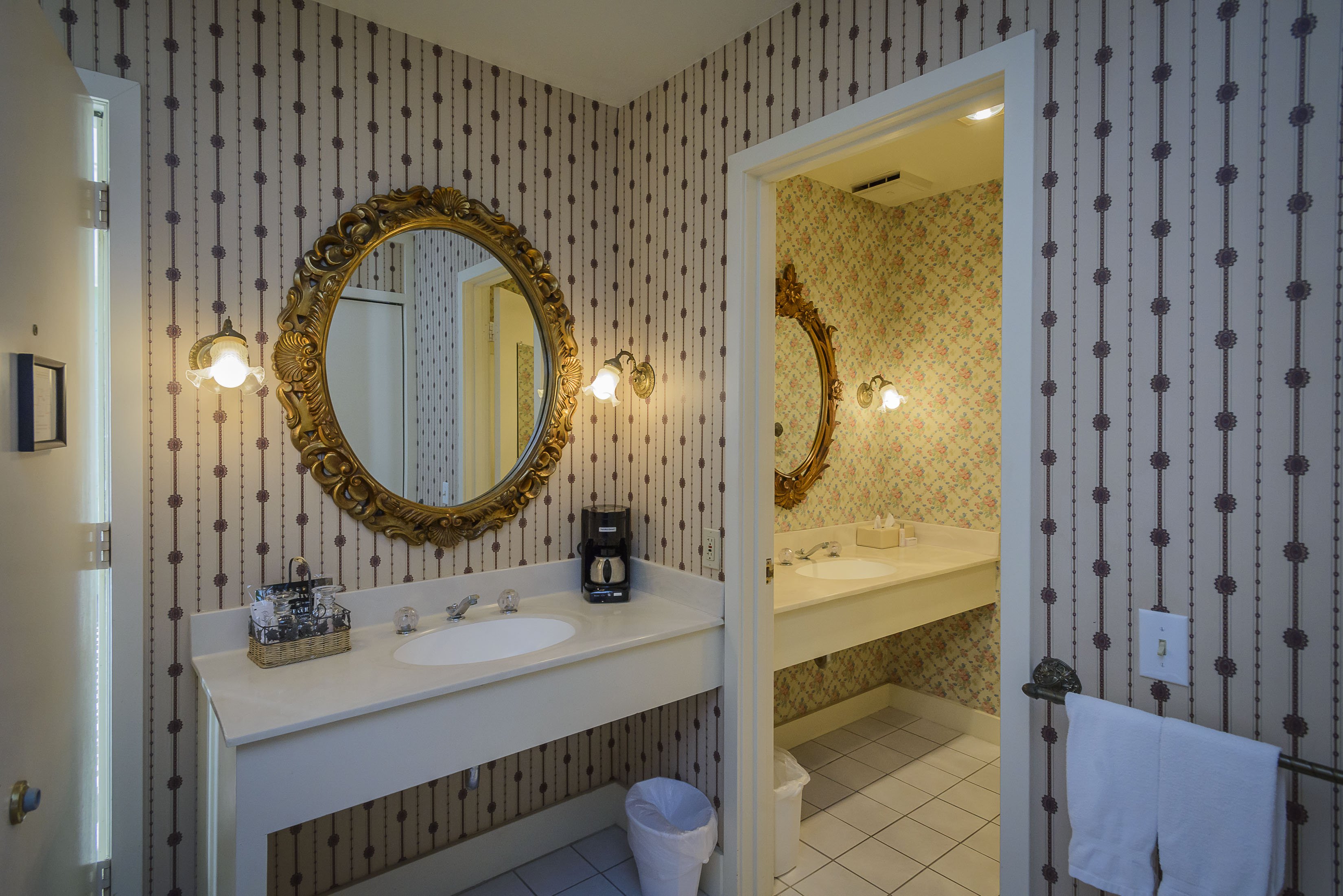 Hill House Inn 33/33
