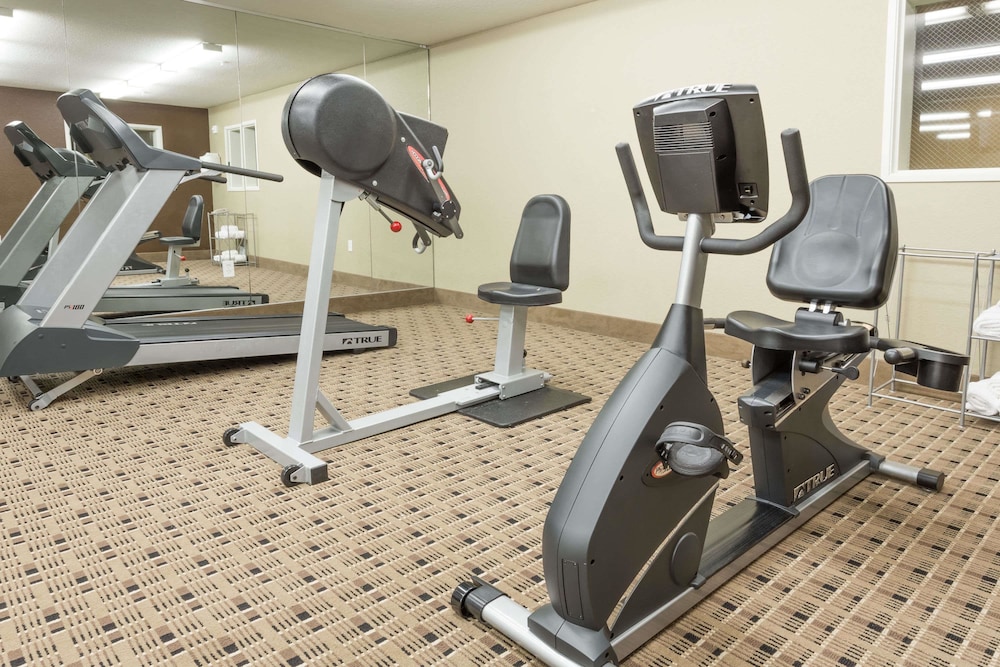 Microtel Inn & Suites by Wyndham Jacksonville Airport 20/40