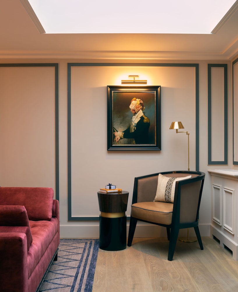 The Mayfair Townhouse – an Iconic Luxury Hotel 48/66