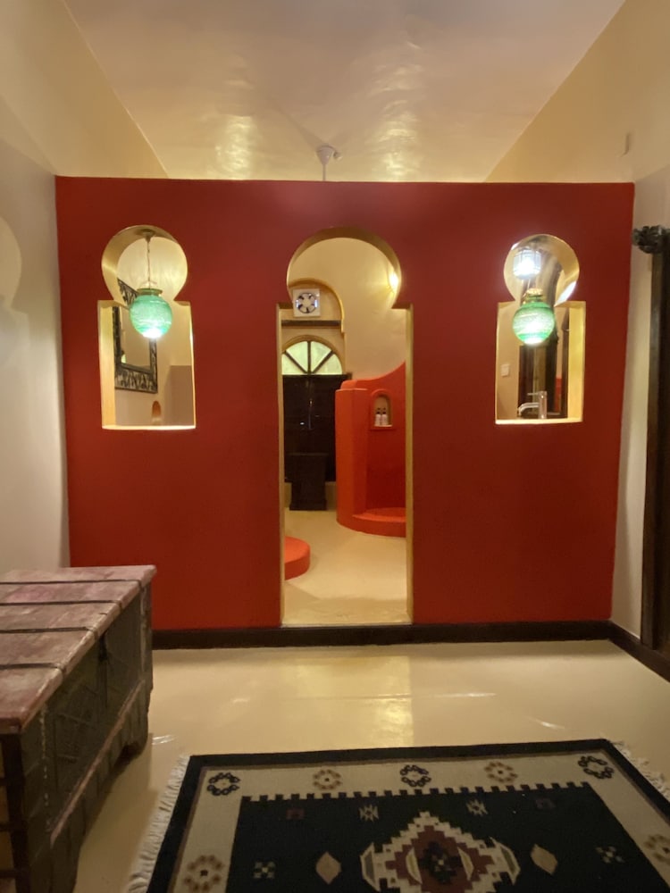 Jafferji House 11/77