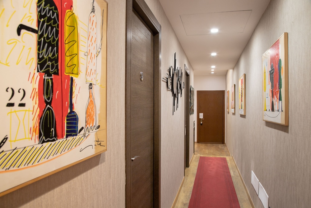 Aiello Rooms - San Babila 42/61