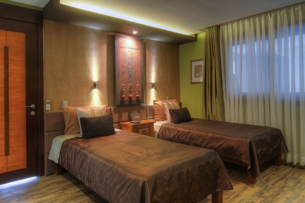Boracay Beach Houses 20/50