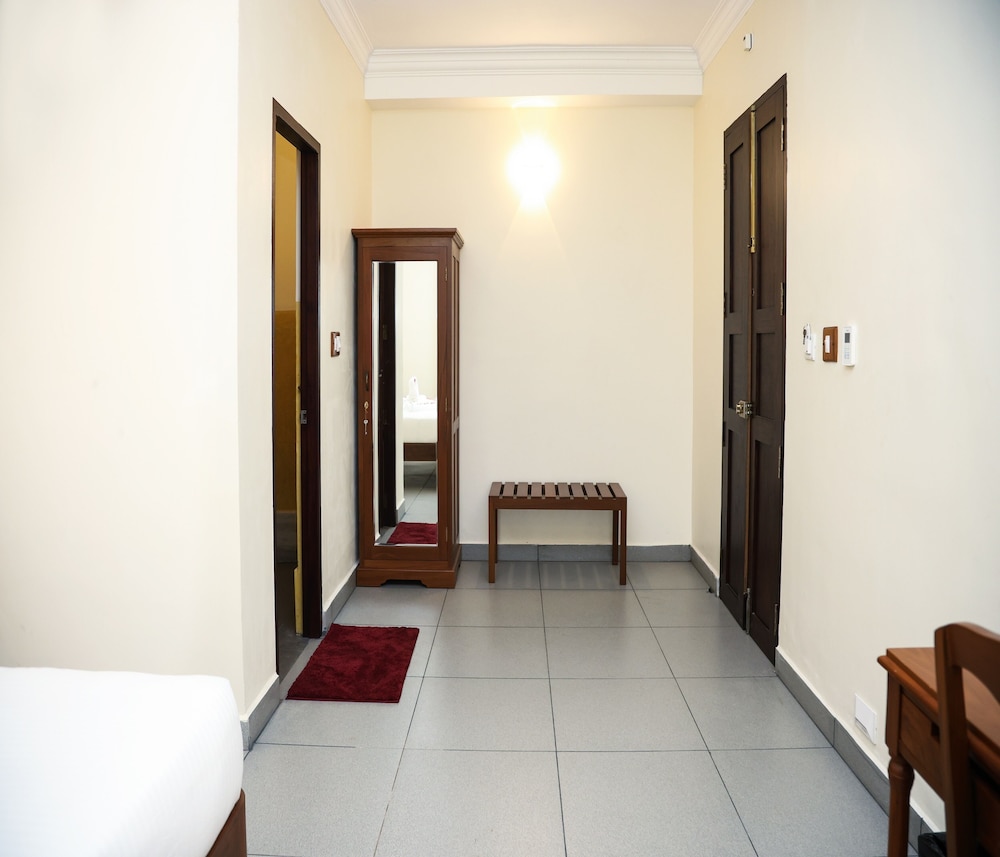 Mango Hill La Serene Pondicherry 9/29