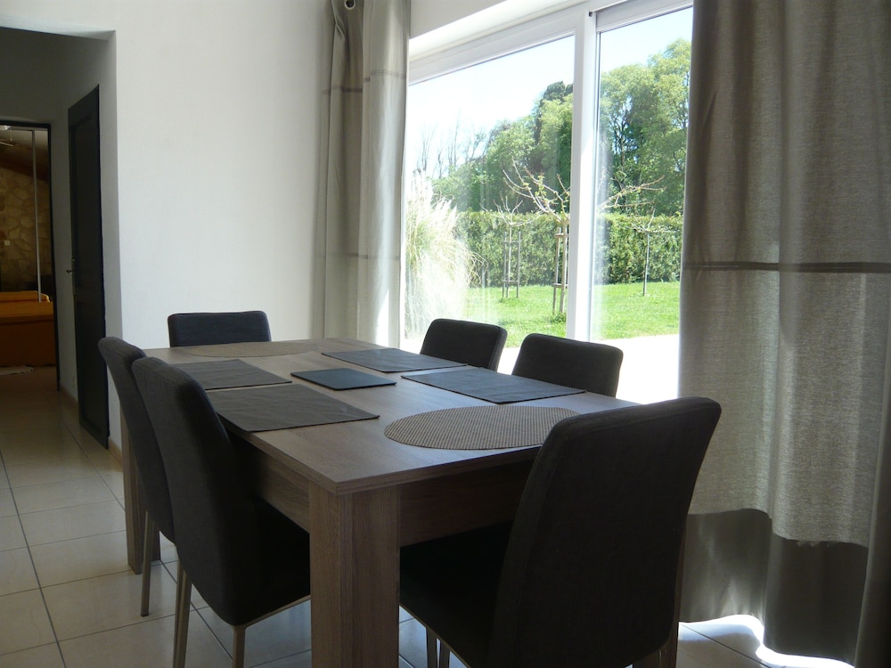 Locations Des Alpilles 26/50