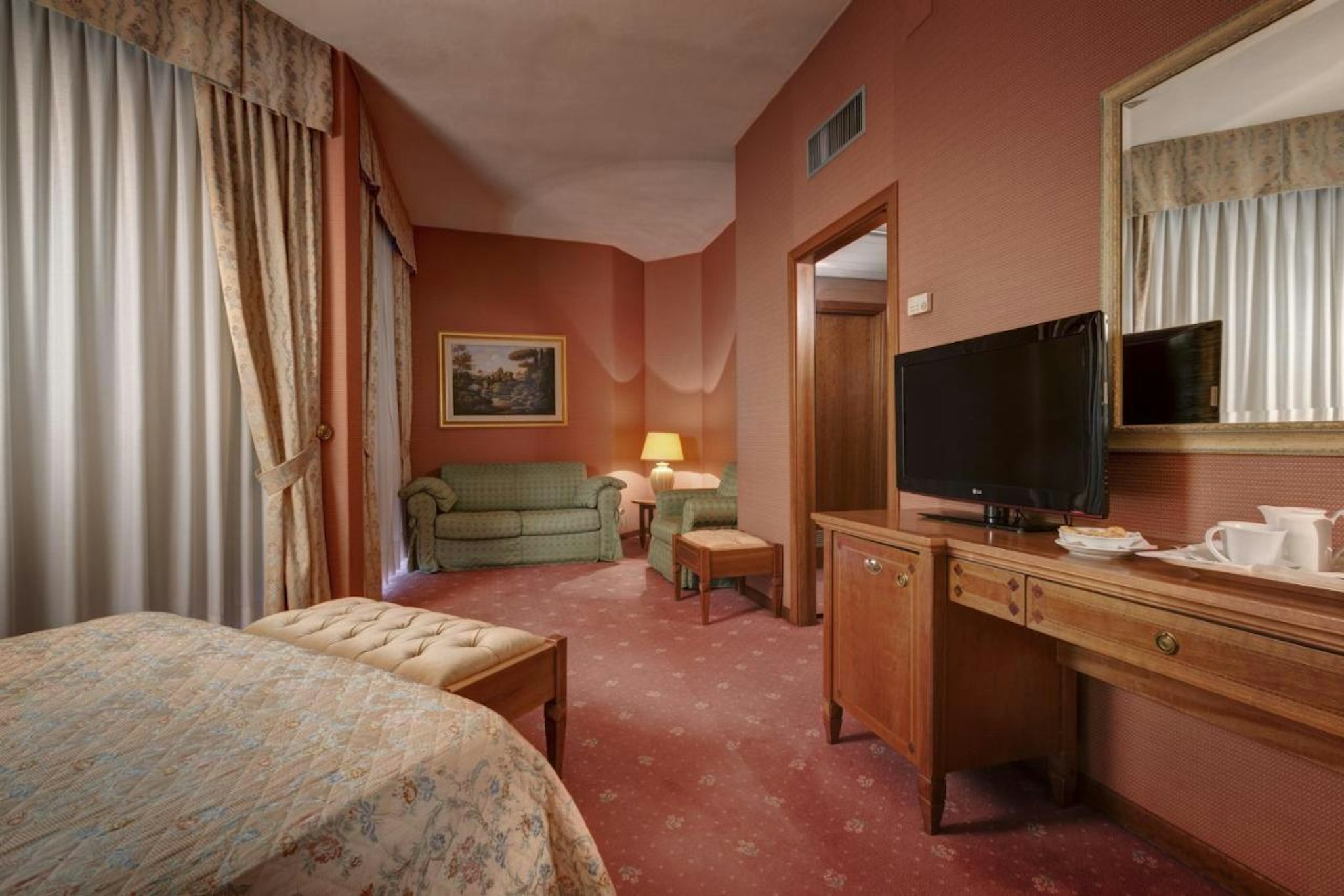 Borgo Palace Hotel 8/27
