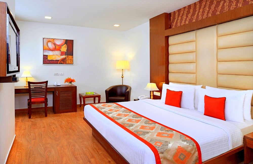 PREMIUM, KING BED