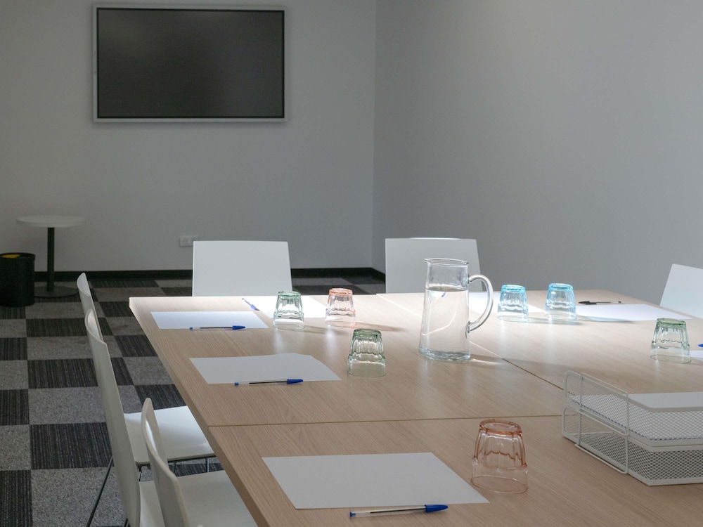 Ibis Lyon Caluire Cite Internationale 39/50
