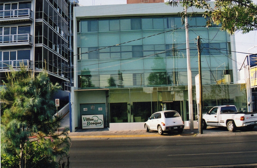 Hotel Villas del Bosque 24/27