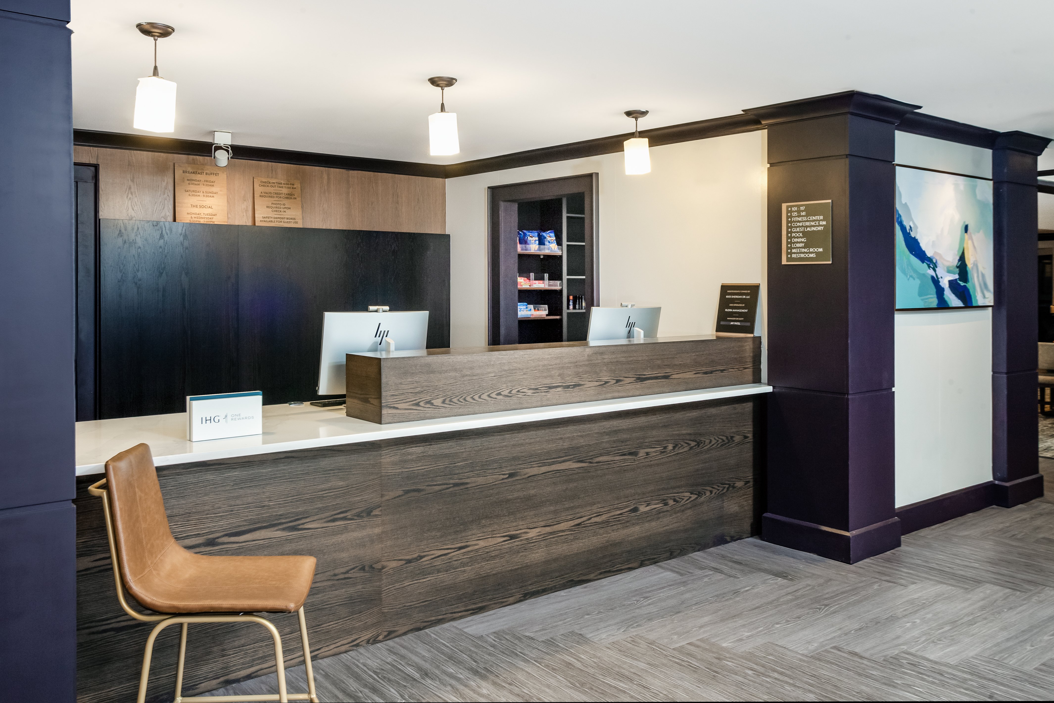 Staybridge Suites Williamsville Buffalo by IHG 9/65