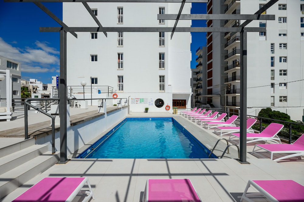 Aparthotel Vibra Sanan - Adults Only 33/43