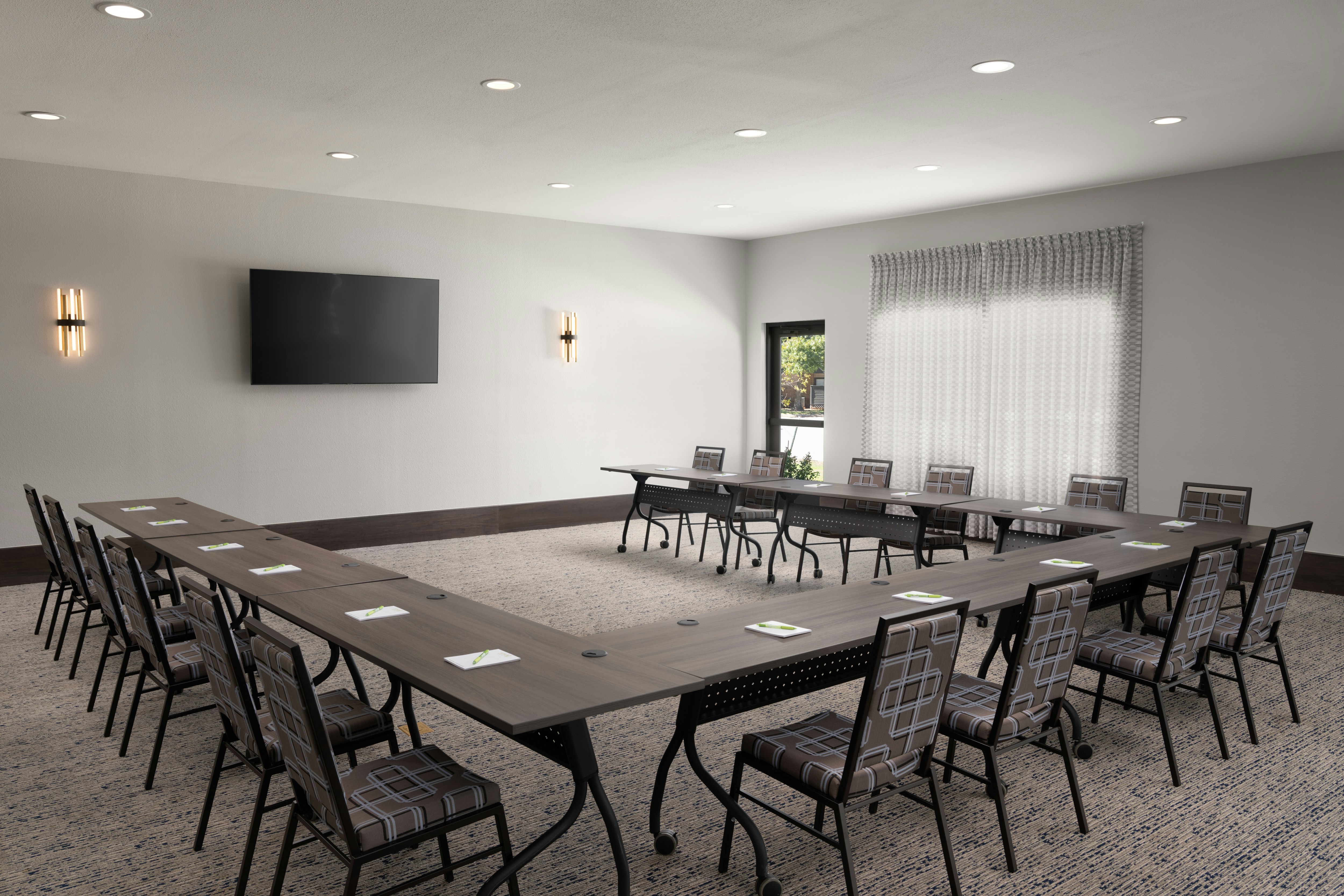 Home2 Suites by Hilton Abilene Southwest 23/25